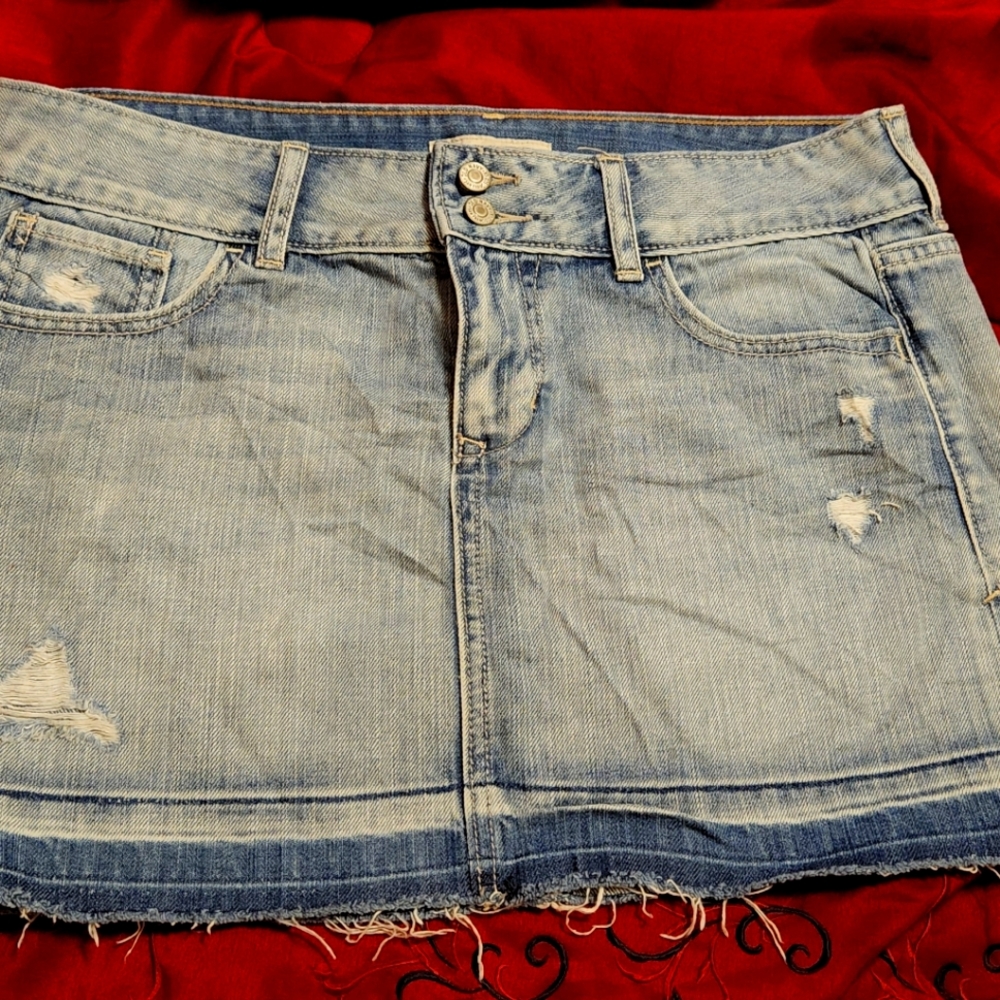 Old navy denim skirt size 8
